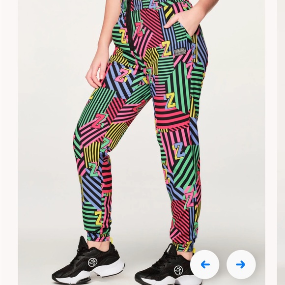 EUC Zumba Free to Create High Waisted Cargo - Picture 3 of 4